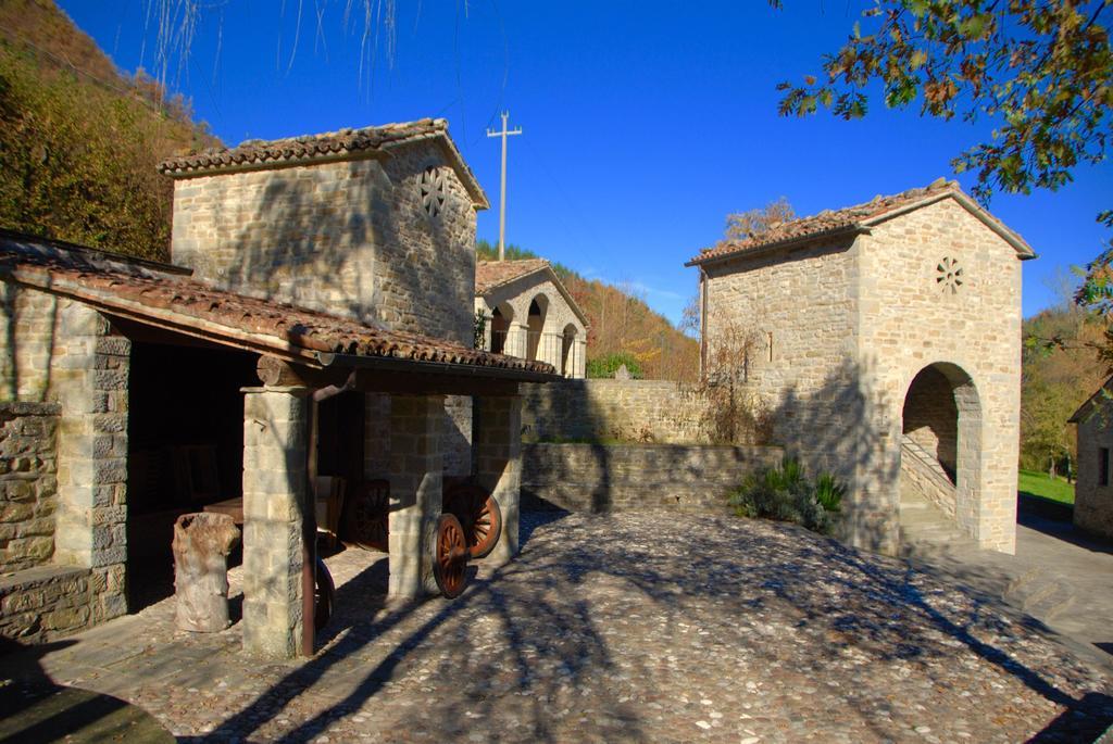 Borgo Corniola B&B Naturista Marradi Luaran gambar